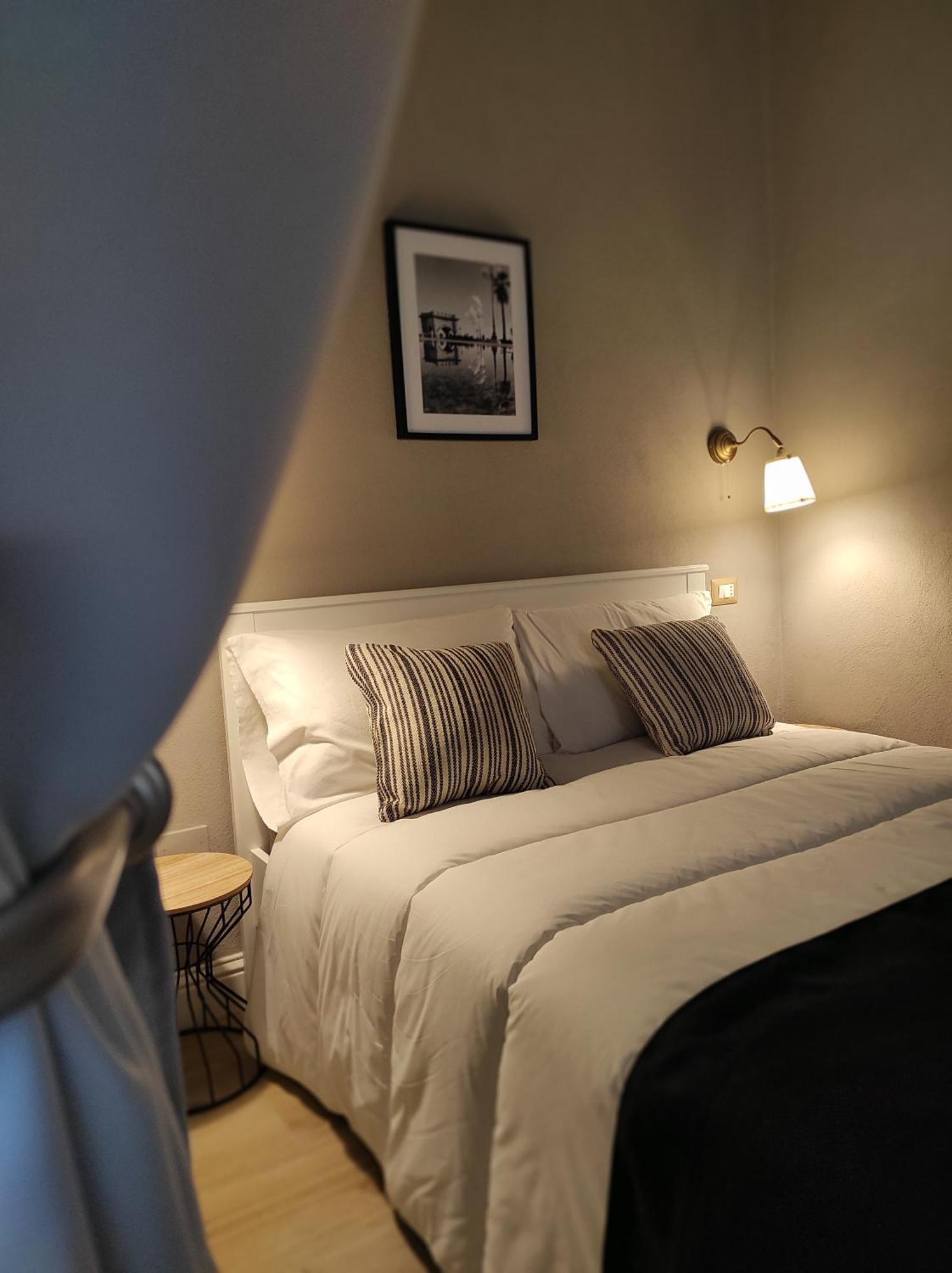 Manno Rooms Affittacamere カリアリ エクステリア 写真